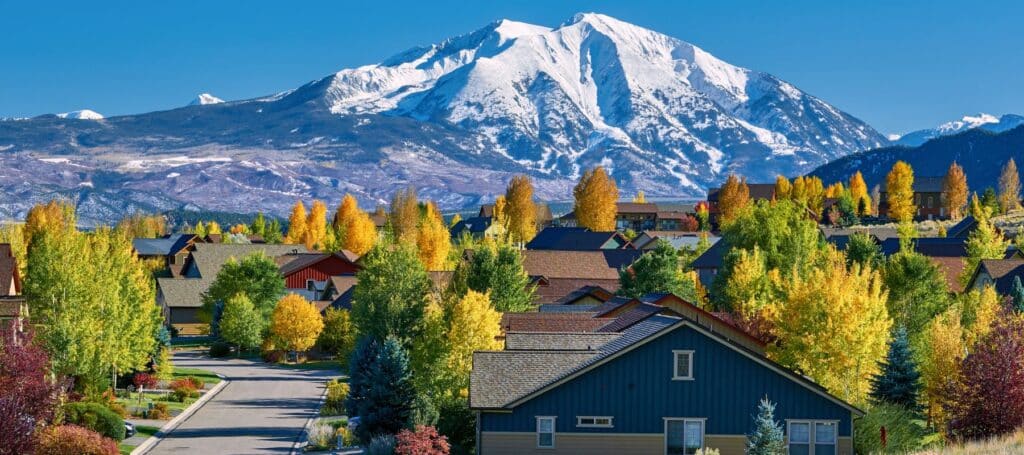 englewood colorado neighborhood with a mountain view